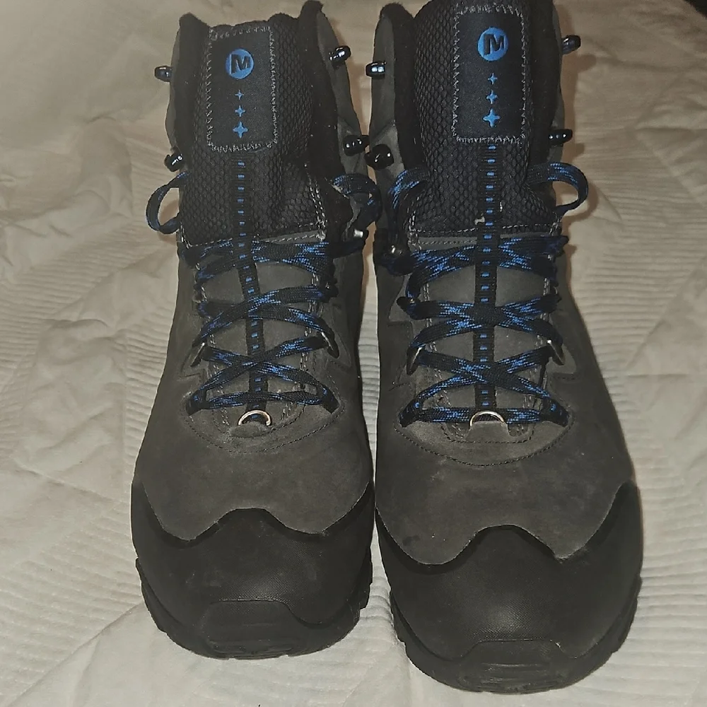 Men's Gray Hiking Boots